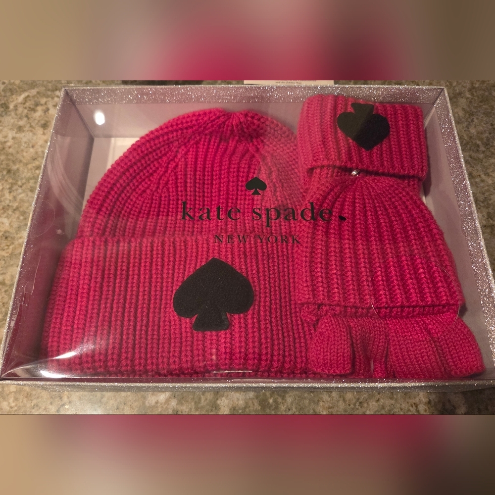 Kate Spade Fuchsia Hat and Glove Set